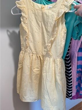 9 kids short sleeve and sleeveless dresses